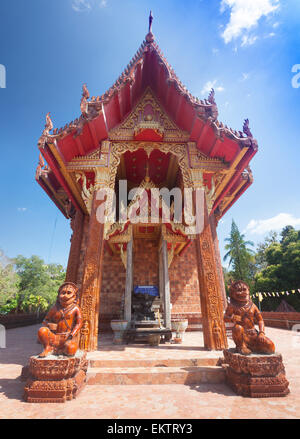 Chiesa Wat Phu Khao Kaew Phibunmangsahan distretto. Ubon Ratchathani Provincia in Thailandia Foto Stock