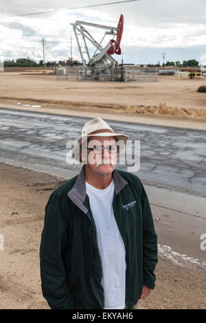 Tom Frantz è una quarta generazione di agricoltore e un livello di qualità dell'aria e anti-fracking militante in Shafter, Kern County, California Foto Stock