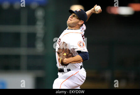 Houston, Texas, Stati Uniti d'America. Xiv Apr, 2015. Houston Astros brocca Brad Peacock #41 offre un passo durante la MLB stagione regolare il gioco tra la Houston Astros e Oakland Athletics dal Minute Maid Park a Houston, Texas. Credito: csm/Alamy Live News Foto Stock