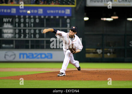 Houston, Texas, Stati Uniti d'America. Xiv Apr, 2015. Houston Astros brocca Brad Peacock #41 offre un passo durante la MLB stagione regolare il gioco tra la Houston Astros e Oakland Athletics dal Minute Maid Park a Houston, Texas. Credito: csm/Alamy Live News Foto Stock