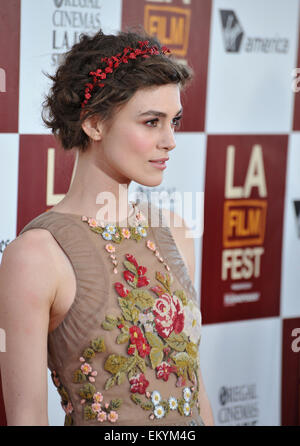 LOS ANGELES, CA - Giugno 19, 2012: Keira Knightley alla premiere mondiale del suo film "eeking un amico per la fine del mondo' al Regal Cinemas la Live. Foto Stock