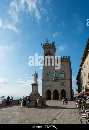 Palazzo del Governo, Palazzo Pubblico del Governo, Piazza della Liberta, San Marino, la Repubblica di San Marino Foto Stock