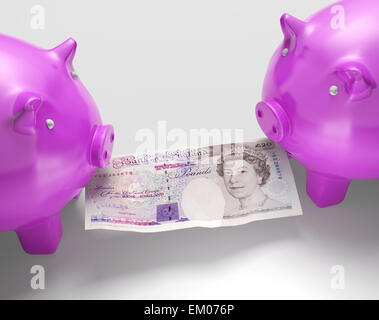 Piggybanks di lotta contro il denaro che mostra i risparmi Foto Stock