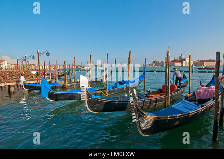 Venezia Italia pittoresco panorama delle gondole Foto Stock