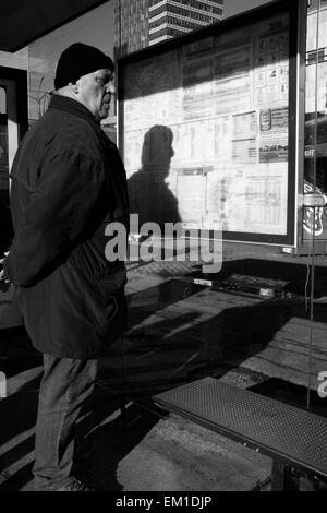 Documentare il trasporto pubblico e la sua intimità a Bratislava. Foto Stock