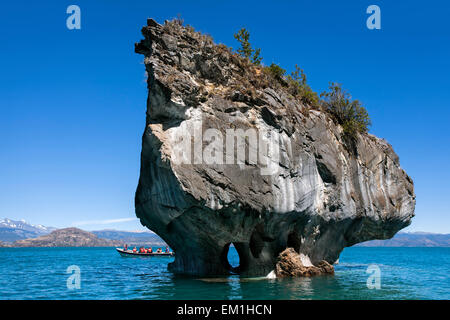 La Cappella di marmo (Capilla de Marmol). Capillas de Marmol santuario naturale. General Carrera Lago. Aysen regione. Cile Foto Stock