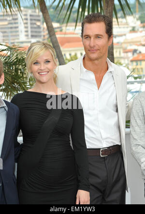 CANNES, Francia - 26 Maggio 2012: Reese Witherspoon & Matthew McConaughey al photocall per 'Mud" a Cannes. Maggio 26, 2012 Cannes, Francia Foto Stock