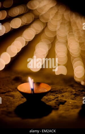 Il ghats di Varanasi durante Dev Deewapali Foto Stock