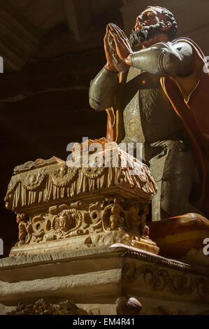 Dettaglio all'ingresso del Pantheon reale nel monastero di Santa María la Real. Najera. La Rioja. Spagna Foto Stock