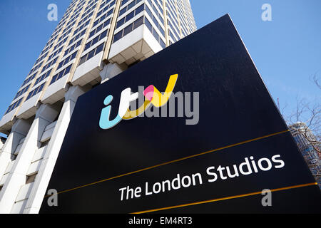 Centro Televisivo / ITV Studios - massa superiore, South Bank di Londra Foto Stock