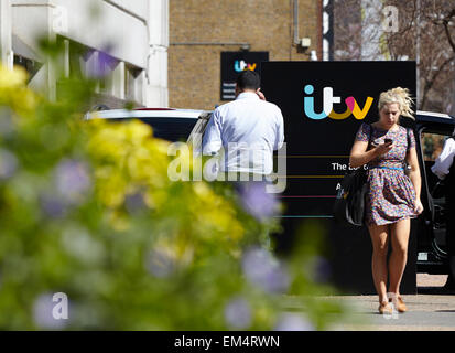 Centro Televisivo / ITV Studios - massa superiore, South Bank di Londra Foto Stock