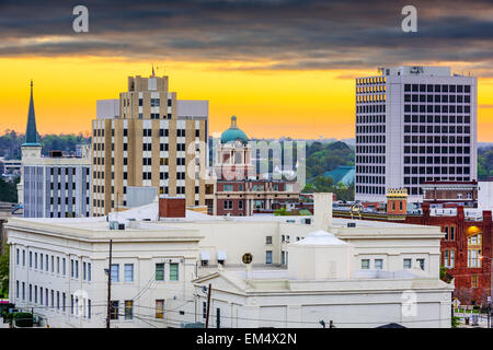 Macon, GEORGIA, STATI UNITI D'AMERICA downtown cityscape all'alba. Foto Stock