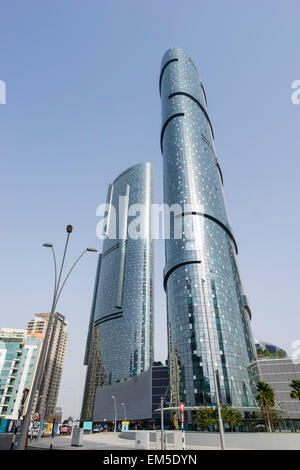 Nuovo Sun e Sky Towers appartamento grattacieli su Al Reem Island in Abu Dhabi Emirati Arabi Uniti Foto Stock