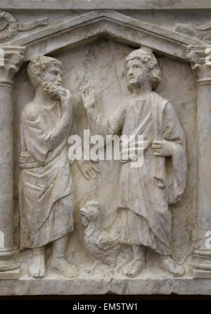 Cristian-Roman. Parte anteriore del sarcofago colonnare con scene bibliche. 350-375 d.c. La predizione di il rinnegamento di Pietro. Musei Vaticani Foto Stock