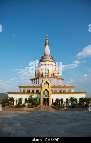 Tempio buddista; Thaton, Chiang Rai, Thailandia Foto Stock