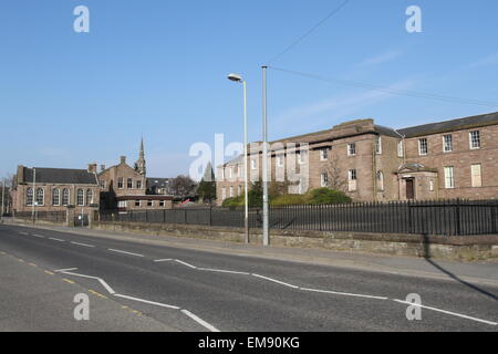 Ex edificio di forfar academy scozia aprile 2015 Foto Stock