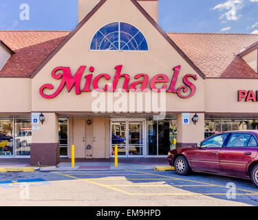 Storefront esterna di Michaels il Negozio di Arti ed Artigianato in Oklahoma City, Oklahoma, Stati Uniti d'America. Foto Stock