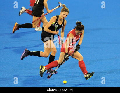 Hastings, Nuova Zelanda. Xviii Apr, 2015. Le due Coree Bomi Kim fa una pausa nel Festival di Hockey, Nuova Zelanda Womens bacchette nere contro la Corea, Unison Sports Park, Hastings, Sabato, Aprile 118 2015. © Azione Sport Plus/Alamy Live News Foto Stock