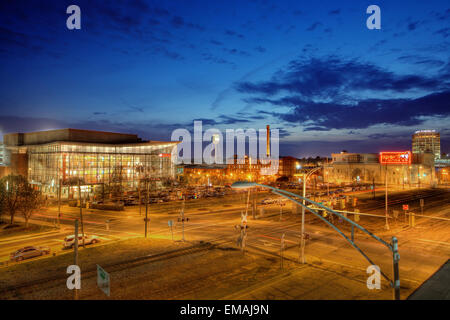 American Tobacco Campus DPAC, a sinistra, Durham, North Carolina. Foto Stock