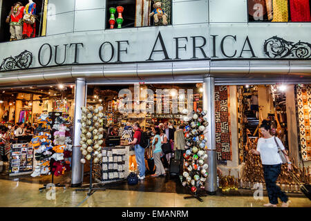 Johannesburg Sud Africa, O. R. Tambo International Airport, terminal, gate, shopping shopper shopping shopping negozi mercati di mercato mercati di vendita selli Foto Stock