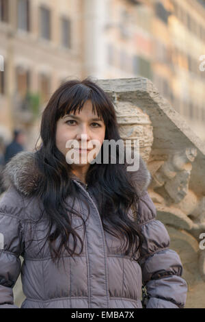 Ritratto di una bella ragazza a Roma Italia Foto Stock