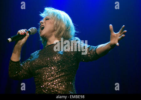 Elaine Paige esegue presso la Glasgow Royal Concert Hall dotata di: Elaine Paige dove: Glasgow, Scotland, Regno Unito quando: 15 Ott 2014 Foto Stock