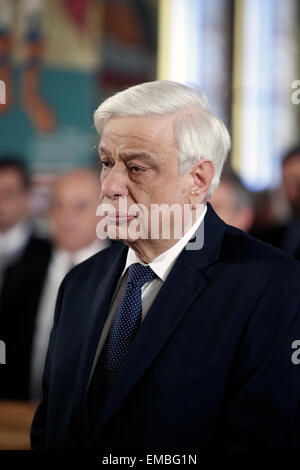 Serres, Grecia. Xix Apr, 2015. Presidente della Repubblica di Grecia, Prokopis Pavlopoulos a Serres in Grecia il 19 aprile 2015. Credito: Konstantinos Tsakalidis/Alamy Live News Foto Stock