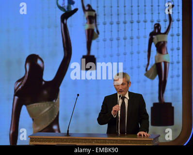 Hong Kong, Cina. Xix Apr, 2015. Direttore Tsui Hark assiste la trentaquattresima Hong Kong Film Awards di Hong Kong, Cina del Sud, 19 aprile 2015. Credito: Egli Jingjia/Xinhua/Alamy Live News Foto Stock