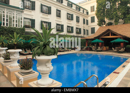 Il Vietnam, Hanoi, del Quartiere Francese, il Sofitel Metropole Hotel, piscina, Foto Stock