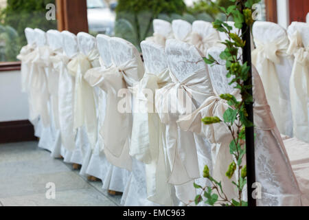 Sedi per una cerimonia di nozze Foto Stock