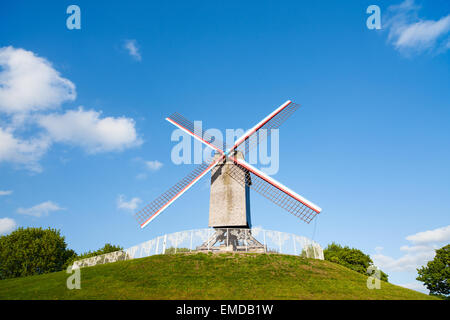 Mulino a vento a Bruges, Belgio Foto Stock