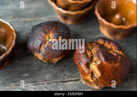 Rumeno tradizionale pane dolce per Pasqua e Natale Foto Stock