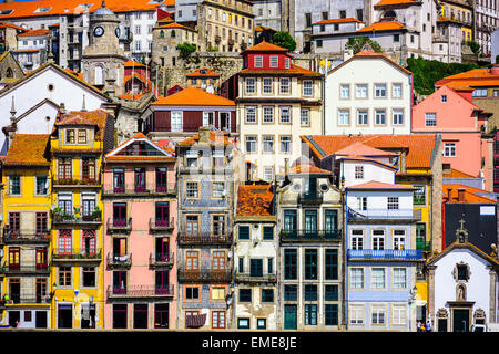 Porto, Portogallo di vecchi edifici. Foto Stock