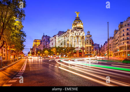 Madrid, Spagna cityscape di notte. Foto Stock