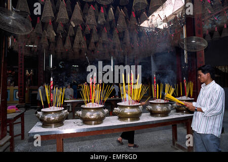 Vietnam, ho chi Minh City (Saigon), Chinatown, Tempio di Thien Hau Foto Stock