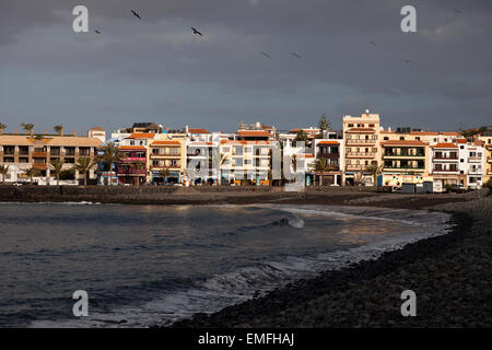 La spiaggia nera di Playa de La Calera e La Playa, Valle Gran Rey, La Gomera, isole Canarie, Spagna, Europa Foto Stock