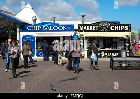 Bancarelle di chip su Great Yarmouth mercato, Norfolk, Inghilterra Foto Stock