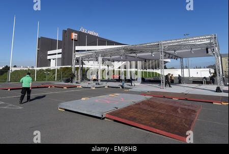 CEZ arena di Ostrava si prepara per Hockey su ghiaccio nel Campionato del Mondo 2015, che si disputeranno a Praga e Ostrava dal 1 Maggio al 17 maggio, Ostrava, Repubblica ceca, 21 aprile 2015. (CTK foto/Jaroslav Ozana) Foto Stock