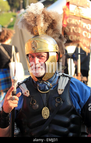 Roma, Italia. Xxi Aprile, 2015. Roma anniversario di fondazione, Centurion ritratto Credito: marco varrone/Alamy Live News Foto Stock