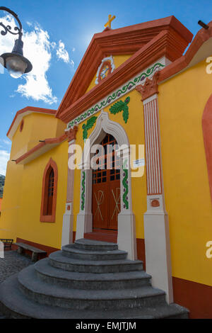 Parroquia San Jose chiesa della missione in Pinal de Amoles, si trova nel cuore della Sierra Gorda, a Queretaro, Messico Foto Stock