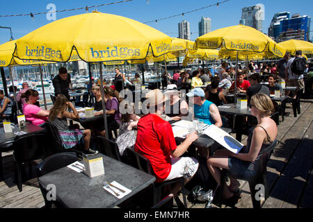 Terrazza su Granville Island, Vancouver Foto Stock