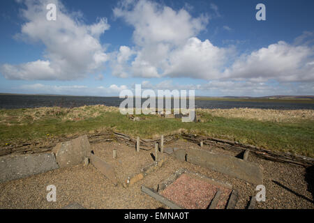 Barnhouse insediamento neolitico accanto le pietre di Stenness, Orkney Foto Stock