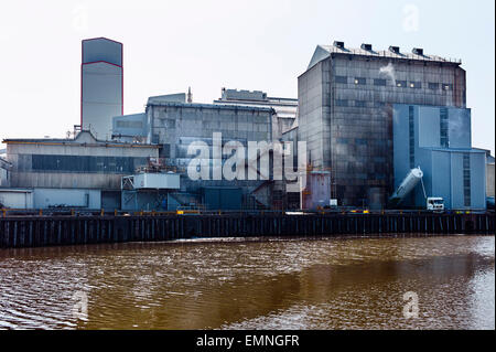 Impianto chimico a Radlett boat lift Foto Stock