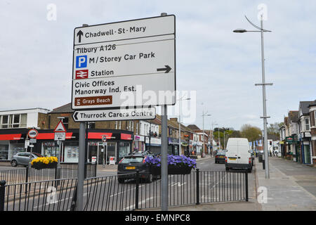 Grays, Essex, Regno Unito. Il 22 aprile 2015. Thurrock è un ultra-conservatrice marginale (0,2%) Sedile in Essex. Thurrock è una classe di lavoro area industriale sull'estuario del Tamigi. Si tratta di una delle prime sedi essendo combattuta da UKIP. Credito: Matteo Chattle/Alamy Live News Foto Stock