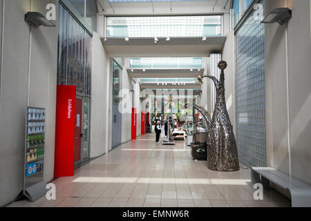 Millenium Gallery di Sheffield South Yorkshire England Regno Unito Foto Stock