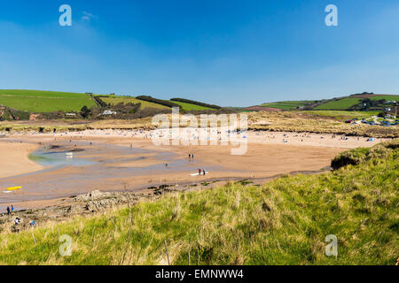 Affacciato sulla spiaggia di Bantham nel sud prosciutti Devon England Regno Unito Europa Foto Stock