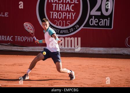 Aprile 22, 2015: Borna CORIC CRO in azione durante il torneo ATP BRD Nastase Tiriac Trophy di BNR Arenas, Romania ROU. Catalin Soare/www.sportaction.ro Foto Stock