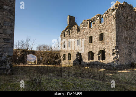 Storica la rovina della caserma Bernera a Glenelg maggiori informazioni in inglese in Scozia. Foto Stock