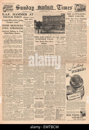 1940 front page Sunday Times bomba RAF porti francesi Buckingham Palace ha bombardato Foto Stock