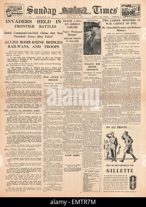 1940 front page Sunday Times Dutch annunciare invasione tedesca è selezionata Foto Stock